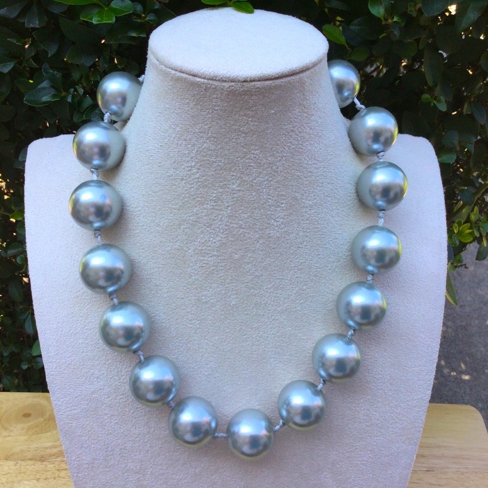 Chunky Silver Beaded Necklace
